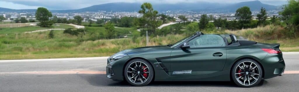 BMW-Z4_grün_Bergkulisse