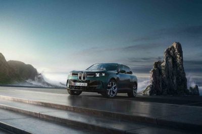 der neue BMW X5 grün schräg vorne