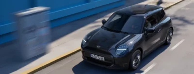 MINI COOPER ELECTRIC BLACKYARD